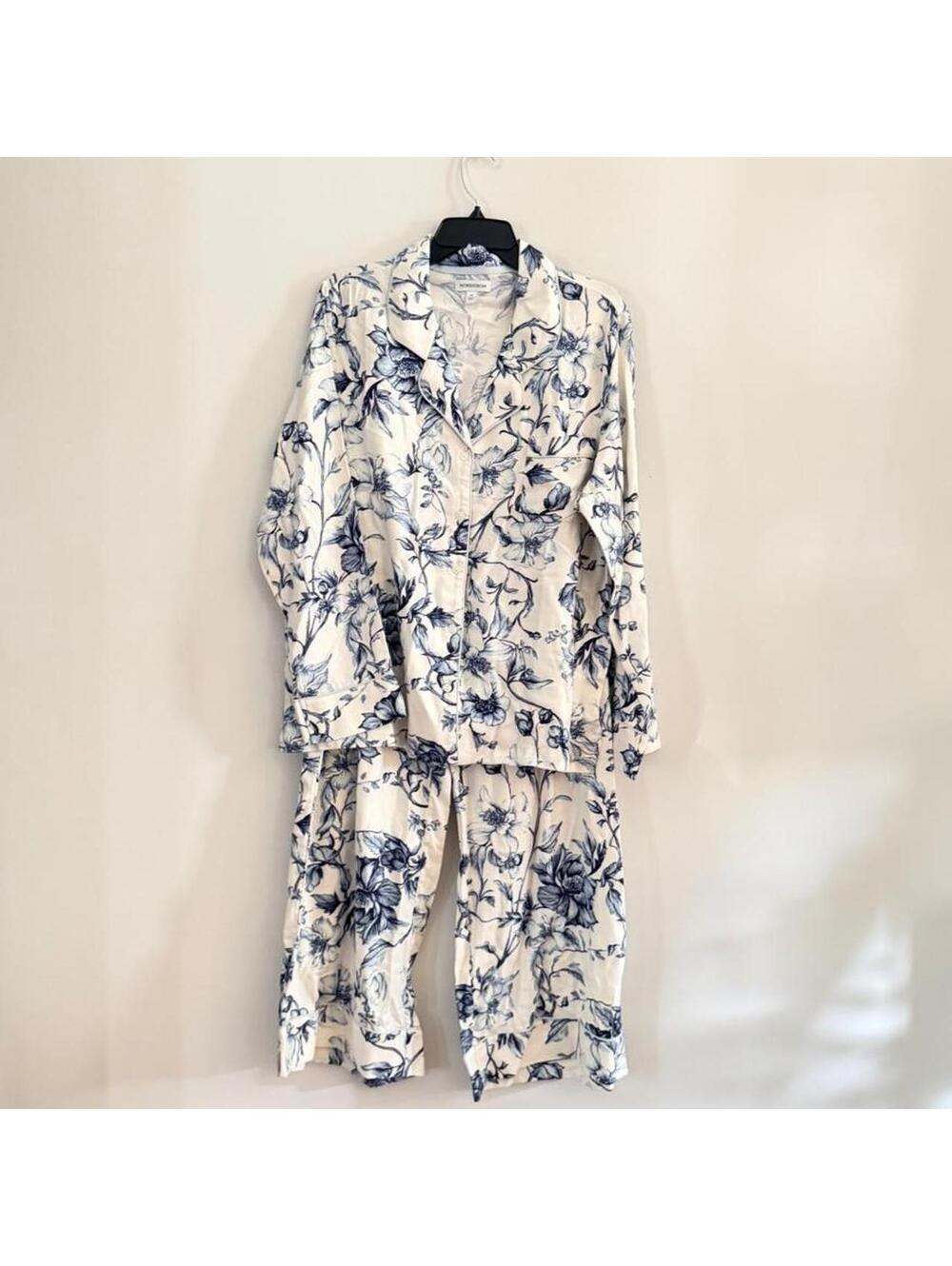 Nordstrom Cozy Cotton Blend Flannel Pajamas Ivory Navy Toile Floral
